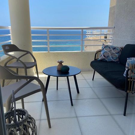 Relaxing Modern Beachfront Apartment - Amazing Sea View Calpe Esterno foto
