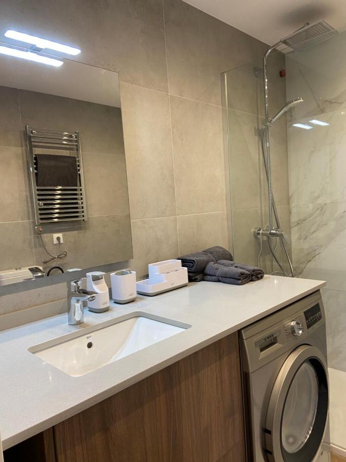 Relaxing Modern Beachfront Apartment - Amazing Sea View Calpe Esterno foto